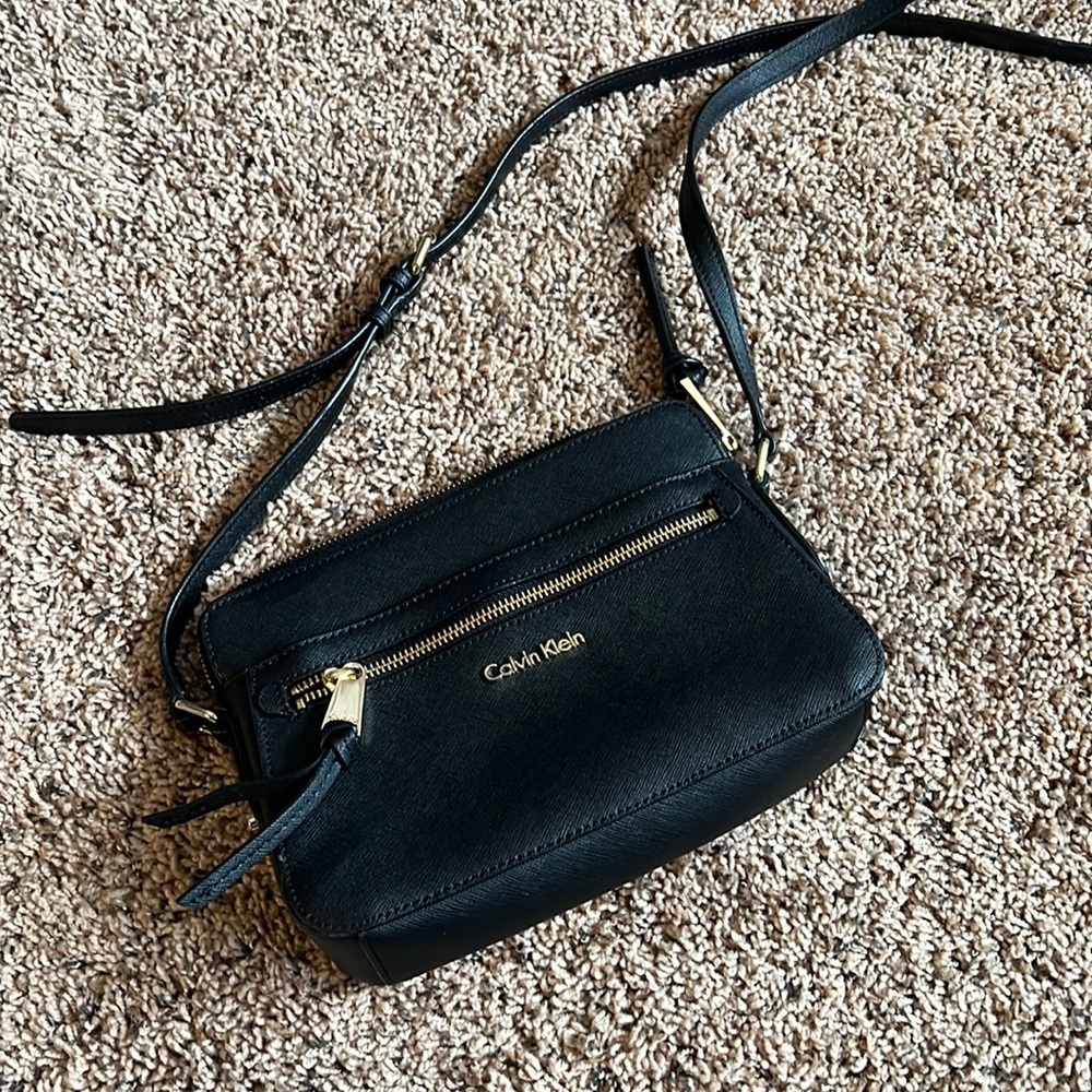 Beautiful Calvin Klein crossbody bag 😍